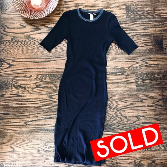 H&M Dresses & Skirts - 💙💙H&M Black Long Dress - Like New!! 🤘🏻